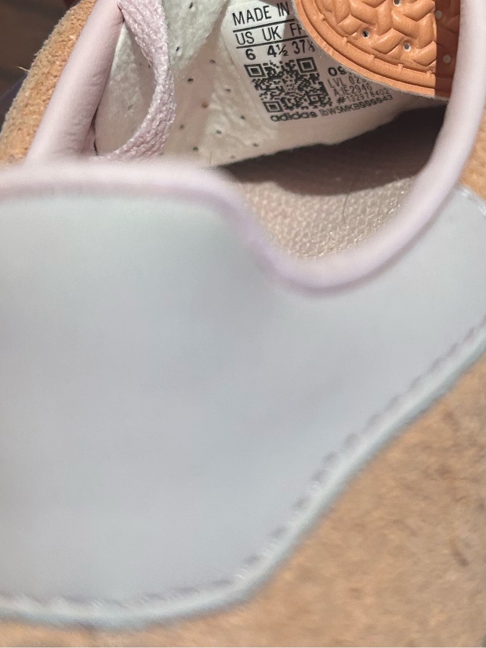 Adidas gazelle indoor peach orange pink sneakers size 6 - Picture 4 of 6